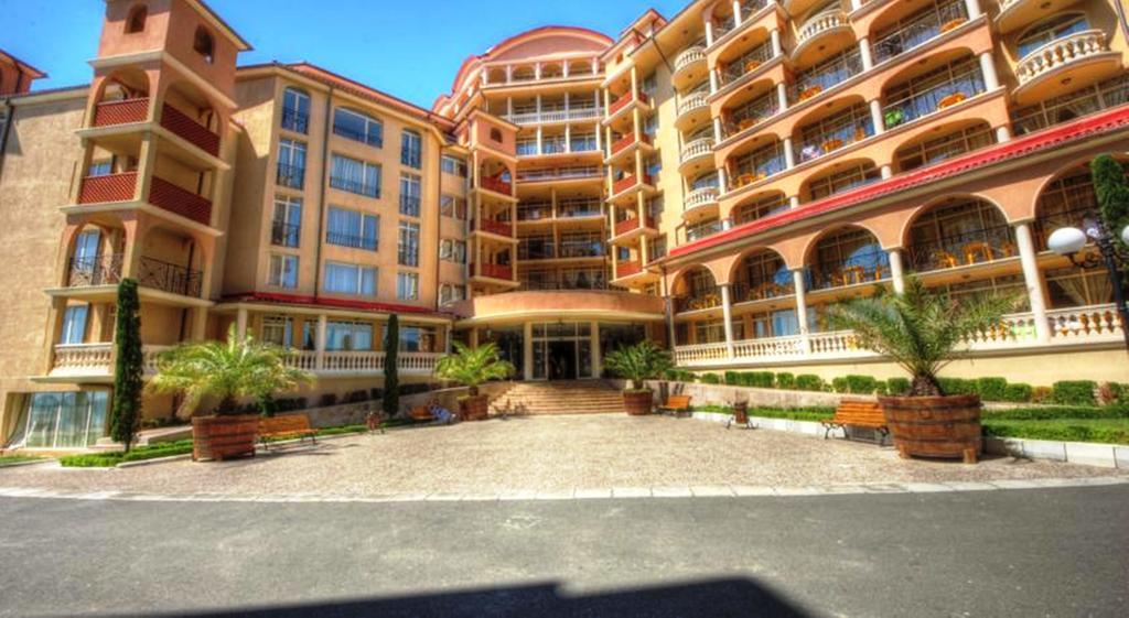 Menada Atrium Apartments Elenite Εξωτερικό φωτογραφία