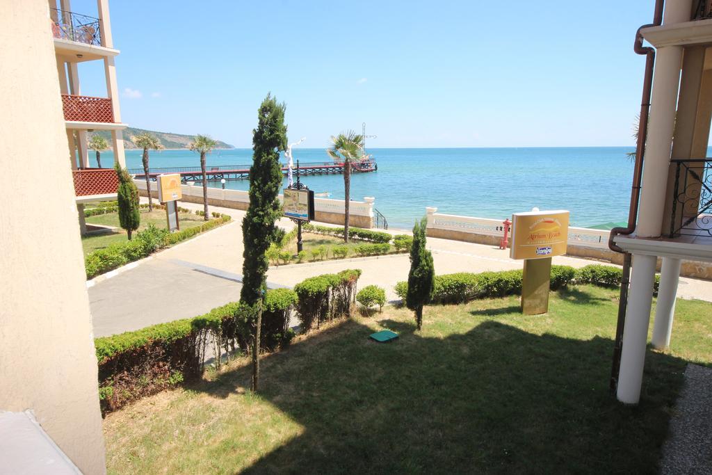 Menada Atrium Apartments Elenite Εξωτερικό φωτογραφία