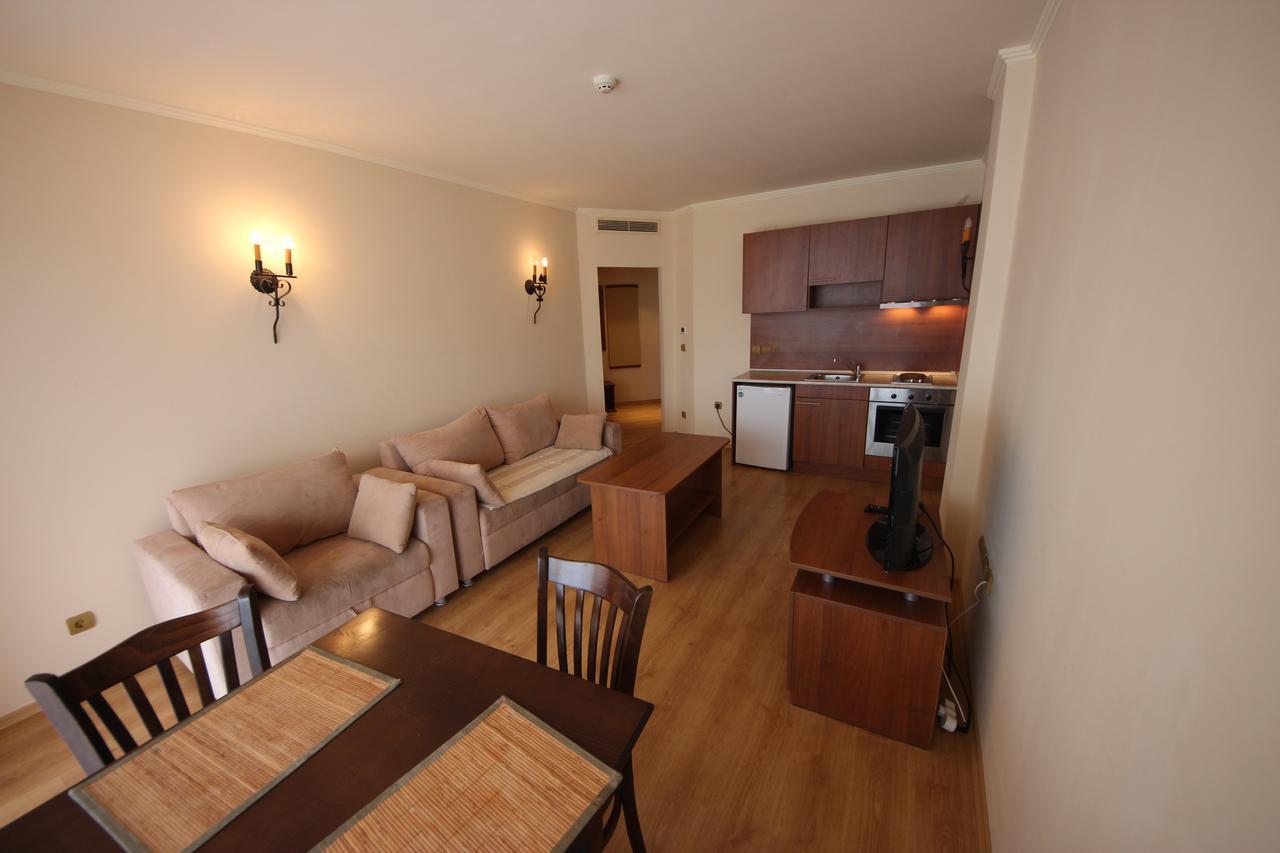Menada Atrium Apartments Elenite Εξωτερικό φωτογραφία