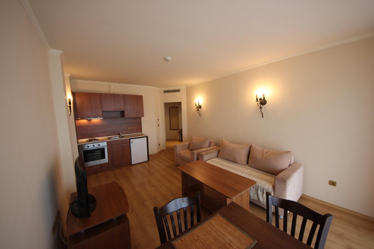 Menada Atrium Apartments Elenite Εξωτερικό φωτογραφία