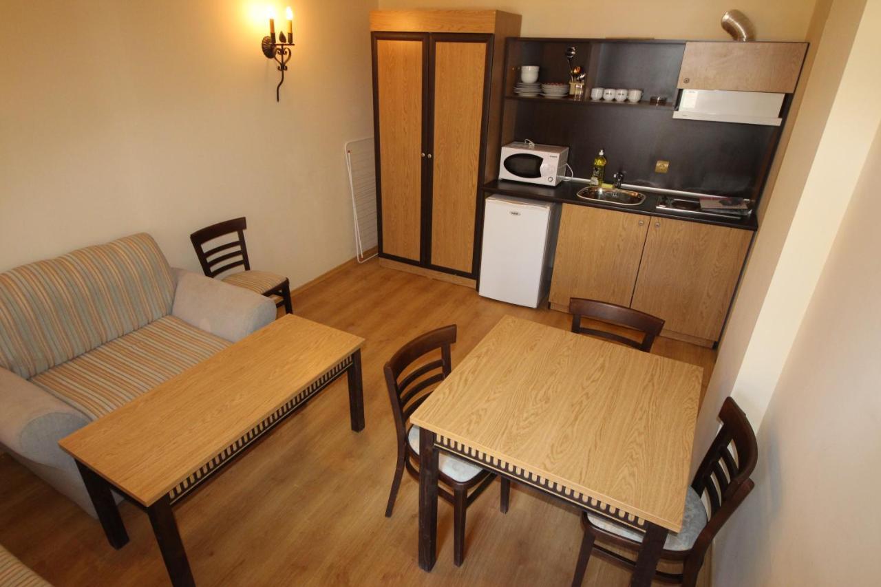Menada Atrium Apartments Elenite Εξωτερικό φωτογραφία